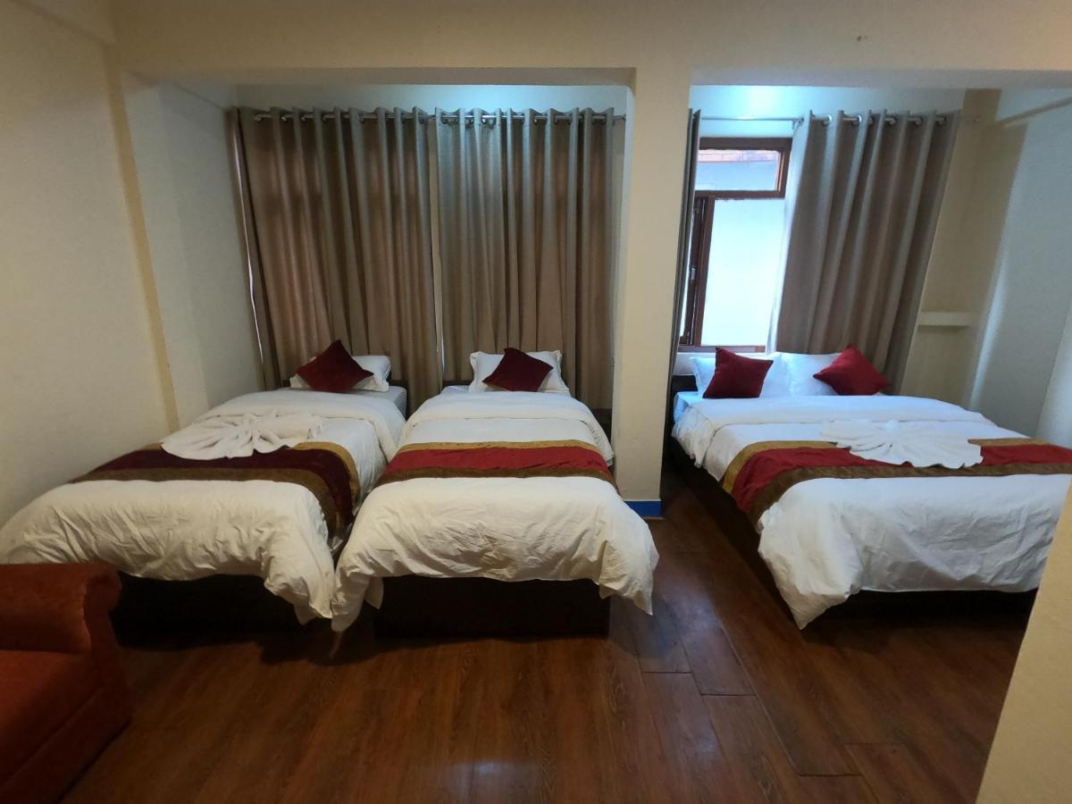 Hotel Silver Jubilee Kathmandu Exterior photo