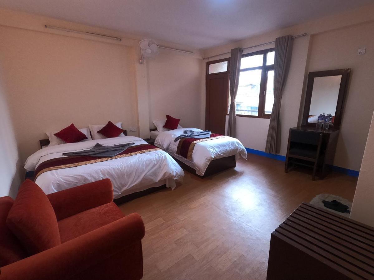Hotel Silver Jubilee Kathmandu Exterior photo